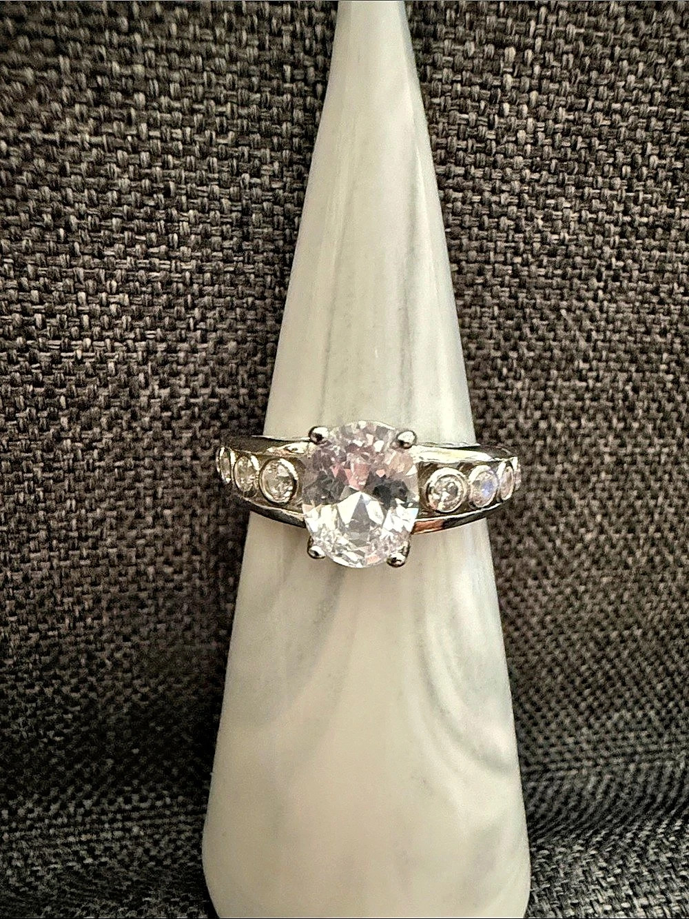 Ryze party .925 sterling silver ring size 8